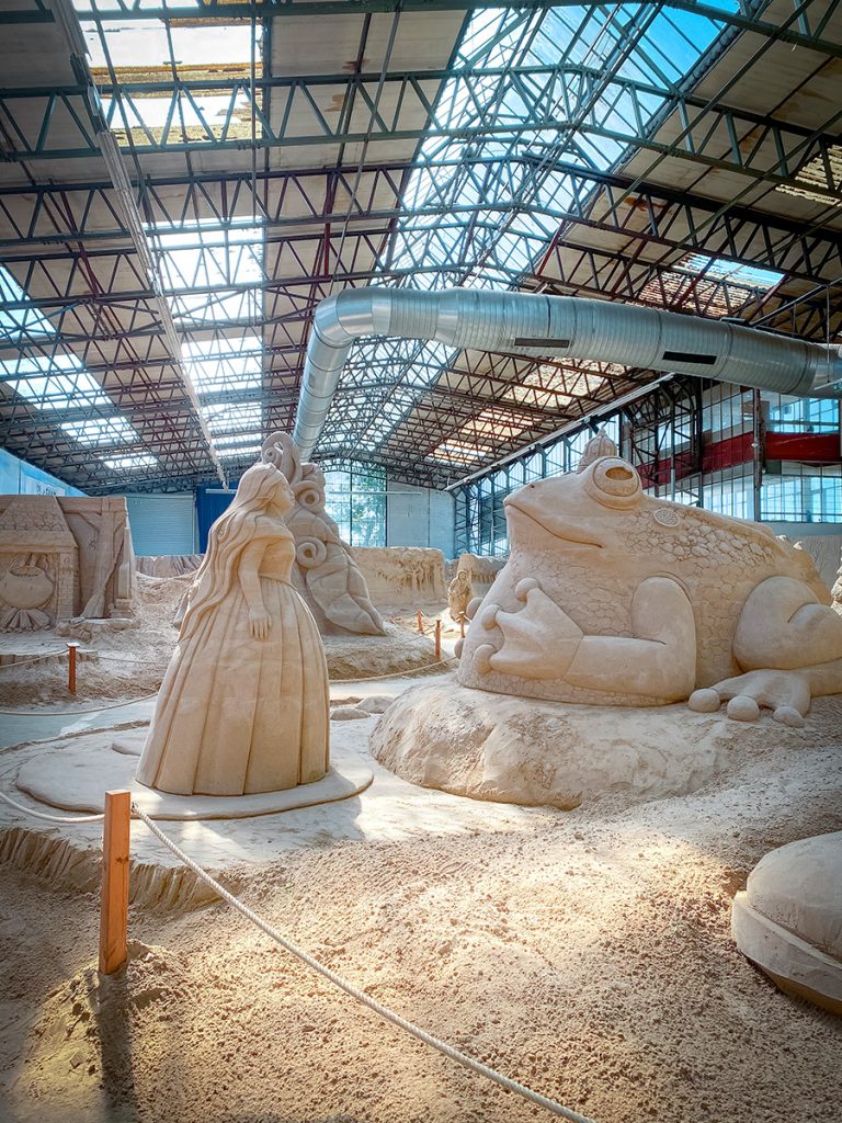 Sandskulpturen-Ausstellung Travemünde
